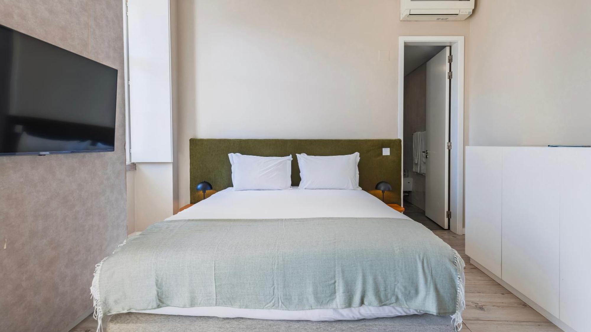 Carmo 43 Apartment Lisbon Luaran gambar