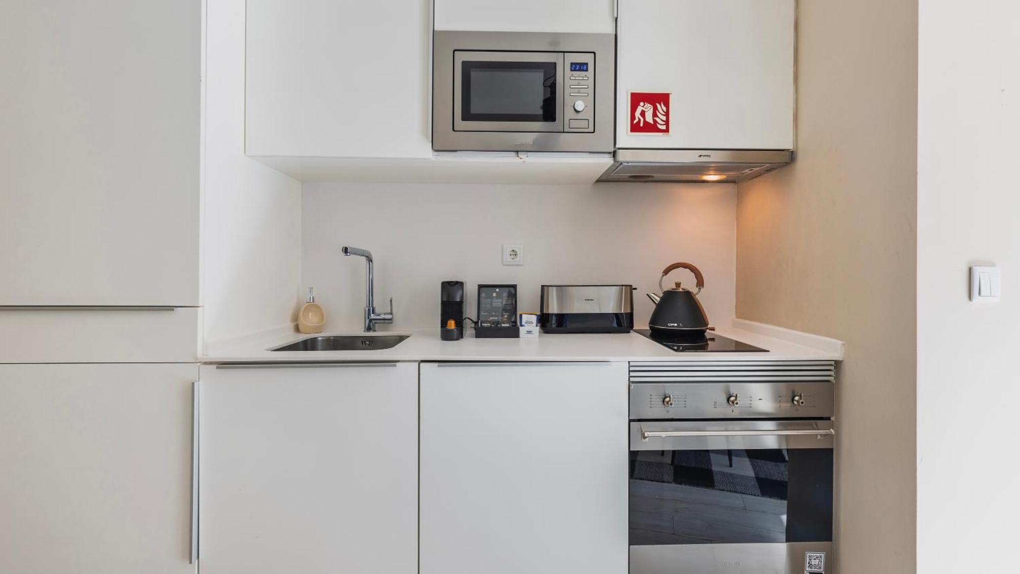 Carmo 43 Apartment Lisbon Luaran gambar